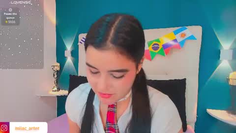 Snapshot of miiacarter_ chatting on 07/05/26, 01:07 MIA online show from 07/05/26, 01:07