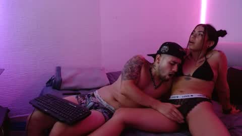 Snapshot of miialiiam0 chatting on 01/02/25, 07:12 Mia and Liam online show from 01/02/25, 07:12