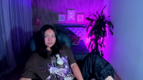 Snapshot of miichael_black chatting on 01/16/25, 12:53 Michael Black online show from 01/16/25, 12:53