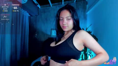 Snapshot of miichael_black chatting on 01/28/25, 02:21 Michael Black online show from 01/28/25, 02:21