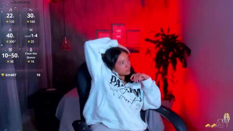 Snapshot of miichael_black chatting on 01/30/25, 05:39 Michael Black online show from 01/30/25, 05:39