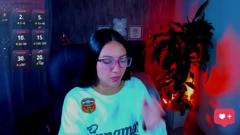 Snapshot of miichael_black chatting on 03/06/25, 01:24 Michael Black online show from 03/06/25, 01:24