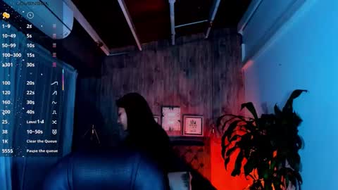 Snapshot of miichael_black chatting on 10/13/25, 12:21 Michael Black online show from 10/13/25, 12:21