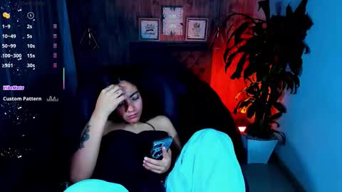 Snapshot of miichael_black chatting on 10/18/25, 10:27 Michael Black online show from 10/18/25, 10:27