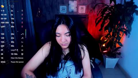 Snapshot of miichael_black chatting on 11/09/25, 07:06 Michael Black online show from 11/09/25, 07:06