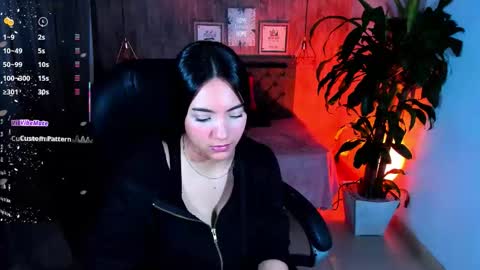 Snapshot of miichael_black chatting on 12/18/25, 08:59 Michael Black online show from 12/18/25, 08:59