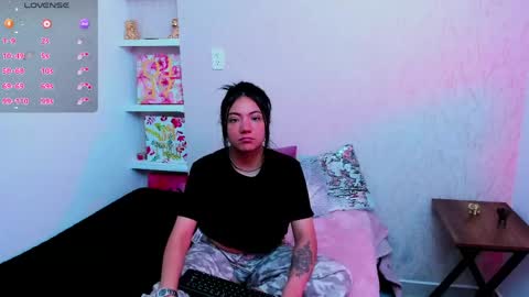 Snapshot of miichael_black chatting on 04/24/26, 05:26 Michael Black online show from 04/24/26, 05:26