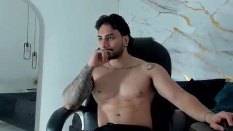 Daniel online show from 10/29/25, 01:02