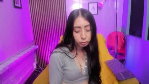 miilu  online show from 04/09/26, 04:23