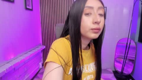 Snapshot of miilu__1 chatting on 06/18/26, 03:40 miilu online show from 06/18/26, 03:40