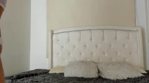 Scarlett online show from 03/06/25, 09:42