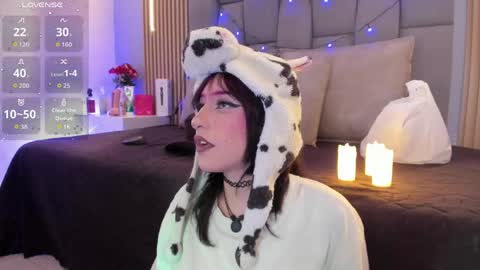 Mika  Milo. online show from 06/07/26, 04:38