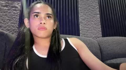 mika_pedersen online show from 10/25/25, 03:51