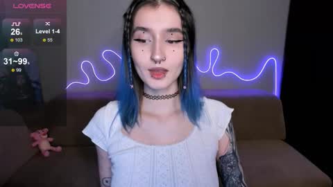 Mika online show from 11/05/25, 09:31