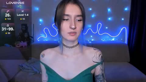 Mika online show from 01/14/26, 04:01