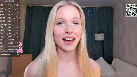 Angel girl online show from 04/10/26, 09:41