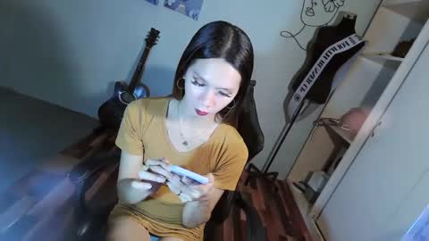 ELLA online show from 02/23/25, 03:18
