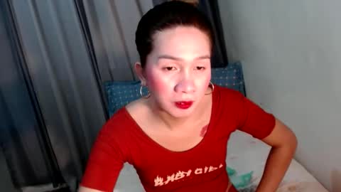 ELLA online show from 10/18/25, 02:58