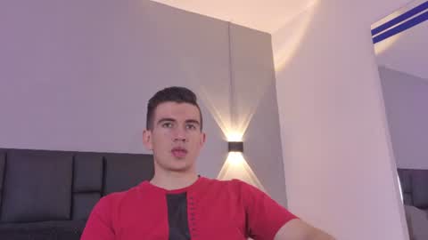 mikael online show from 07/19/26, 05:33