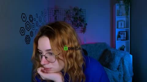 Mika online show from 01/06/26, 10:19