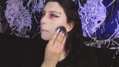 Mika online show from 02/04/26, 10:26