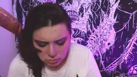 Mika online show from 03/10/26, 11:21