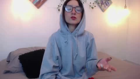 mikaza online show from 04/25/26, 12:30