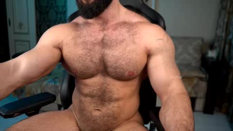 Snapshot of mike0xx chatting on 11/22/25, 10:53 mike0xx online show from 11/22/25, 10:53