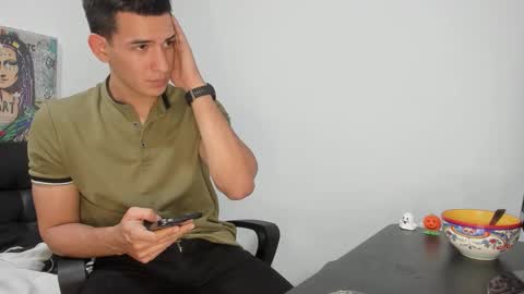 mike3xxx online show from 10/26/25, 08:42