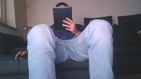 Mike Bente online show from 12/22/25, 05:10