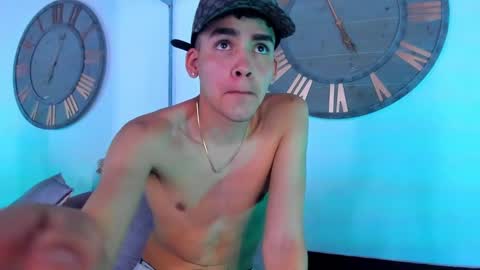 Mike 0233 online show from 01/03/25, 07:06