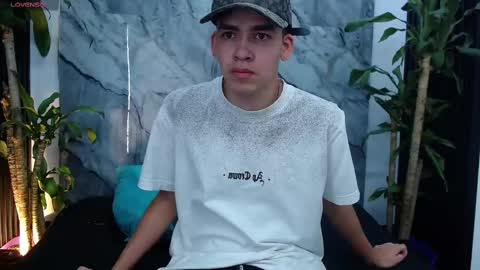 Mike 0233 online show from 02/15/25, 11:28