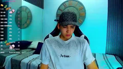 Mike 0233 online show from 02/20/25, 04:07