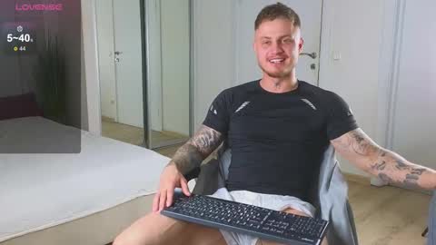 Mike Magic online show from 10/11/25, 05:50