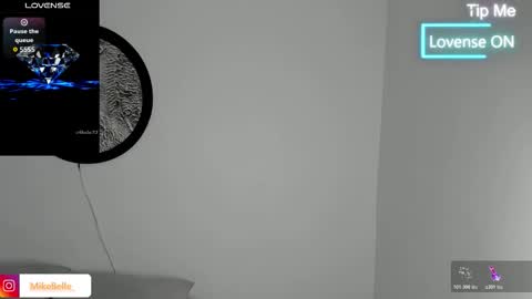 Snapshot of mike_belle chatting on 11/24/25, 04:07 Mike Belle online show from 11/24/25, 04:07