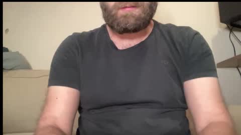 Snapshot of mike_berlin1 chatting on 11/12/25, 11:14 MIke online show from 11/12/25, 11:14