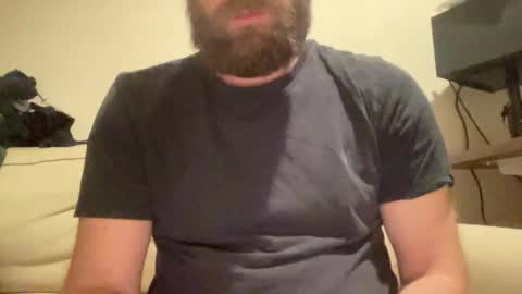 Snapshot of mike_berlin1 chatting on 12/17/25, 10:16 MIke online show from 12/17/25, 10:16