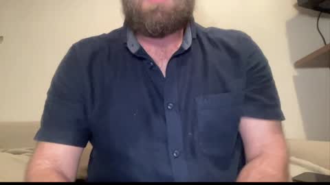 Snapshot of mike_berlin1 chatting on 06/02/26, 01:13 MIke online show from 06/02/26, 01:13