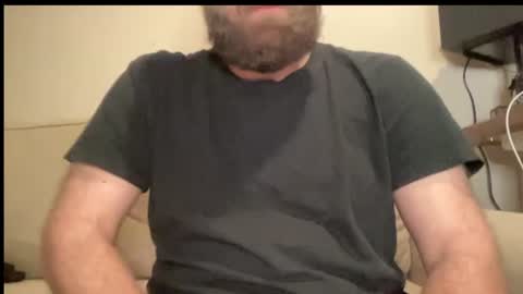Snapshot of mike_berlin1 chatting on 06/19/26, 10:46 MIke online show from 06/19/26, 10:46