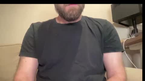 Snapshot of mike_berlin1 chatting on 07/17/26, 09:49 MIke online show from 07/17/26, 09:49
