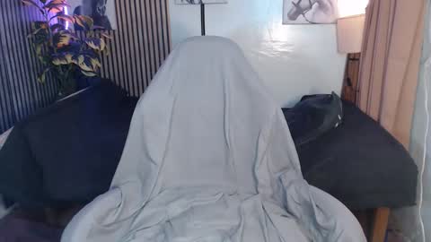 Chan Chan online show from 04/01/26, 04:04