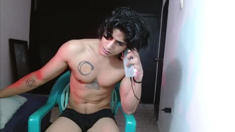 Snapshot of mike_d1030 chatting on 01/27/25, 11:00 mike_d1030 online show from 01/27/25, 11:00