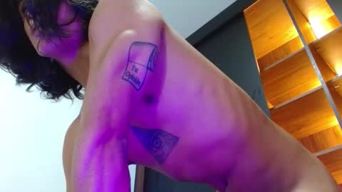 Snapshot of mike_d1030 chatting on 11/28/25, 10:01 mike_d1030 online show from 11/28/25, 10:01