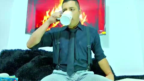 Snapshot of mike_fetiche chatting on 11/15/25, 03:48 mike_fetiche online show from 11/15/25, 03:48