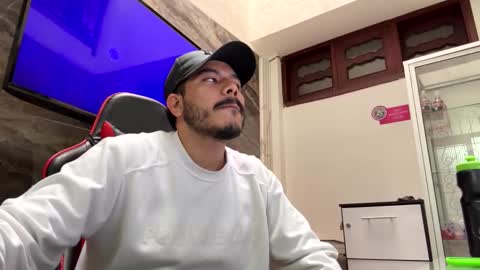 mike online show from 12/29/24, 08:48