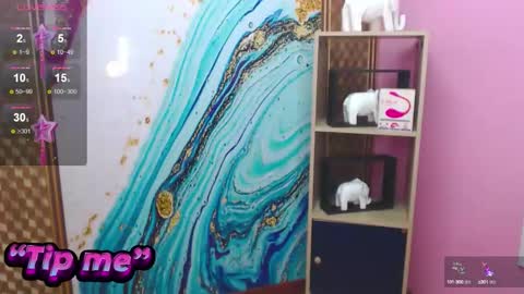 Snapshot of mike_nour chatting on 09/29/25, 09:08 IM MIKE online show from 09/29/25, 09:08