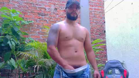 Mike online show from 11/25/25, 01:11