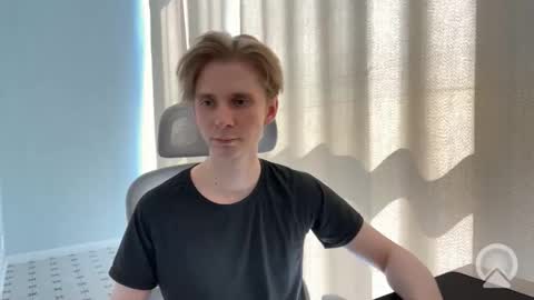 Mike Wazowski online show from 05/25/26, 12:44