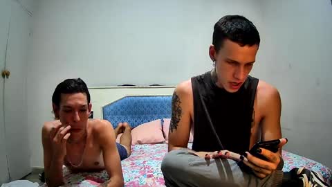 Hot Buns online show from 04/10/26, 12:43