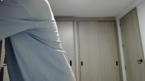 Snapshot of mikebelf4 chatting on 03/02/25, 03:56 Mikebelf4 online show from 03/02/25, 03:56